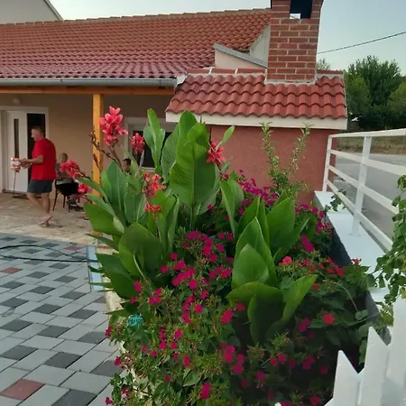 Apartmán Orange Pridraga