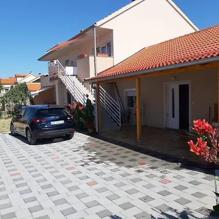 Orange Pridraga